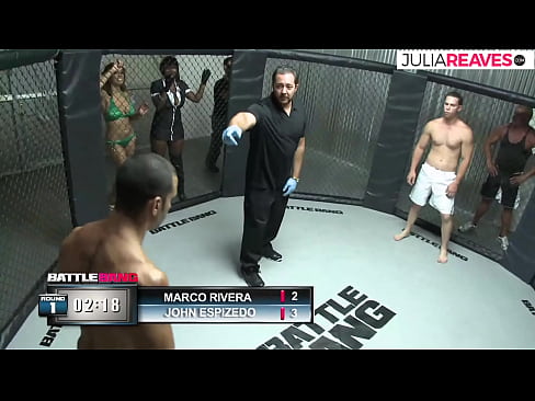 ❤️ Ultimate Fighter akimtosa msichana nambari baada ya pigano ulingoni ❌️